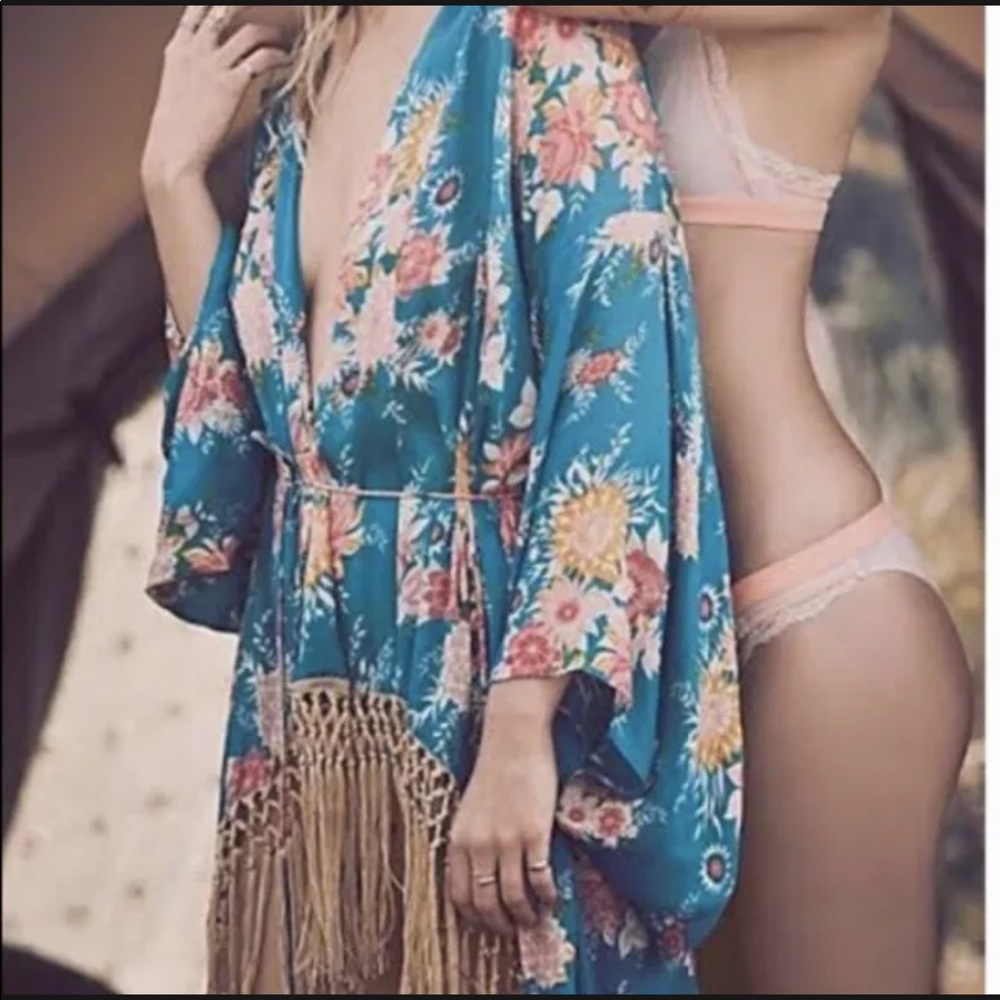 🚫SOLD🚫SPELL & GYPSY COLLECTIVE JAGGER KIMONO UNICORN - Picture 3 of 12